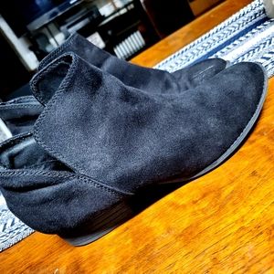 American Eagle Booties